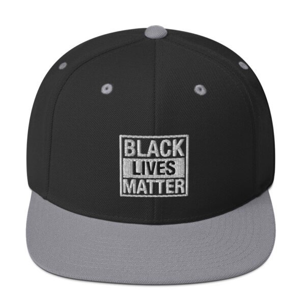 classic-snapback-black-silver-front-60c7c2c4ddf50.jpg